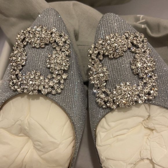 Manila blahnik - Picture 2 of 5